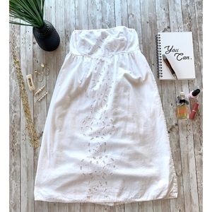 Old Navy strapless white linen lace eyelet dress